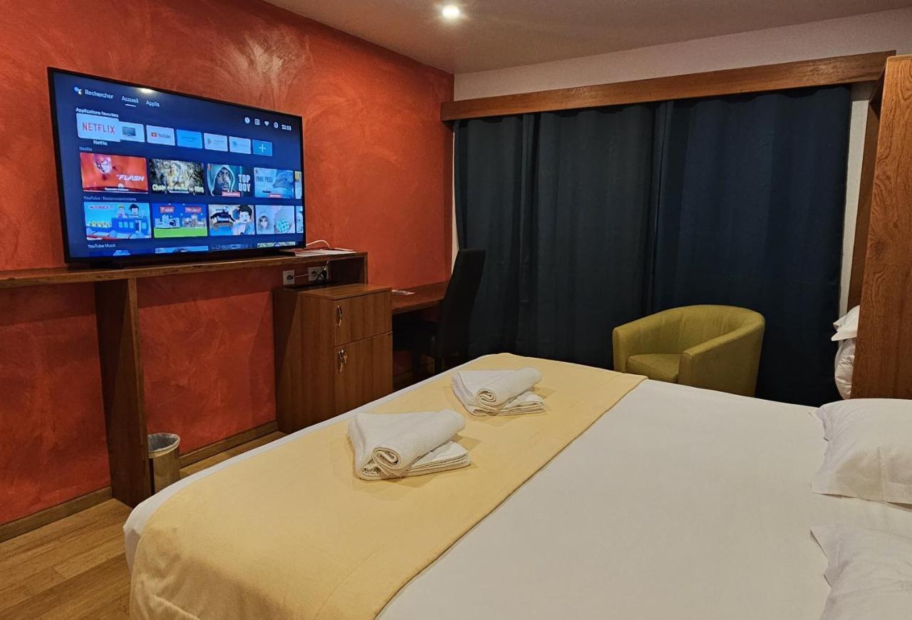 Hotel Sas Clp - La Marina à Kourou Extérieur photo